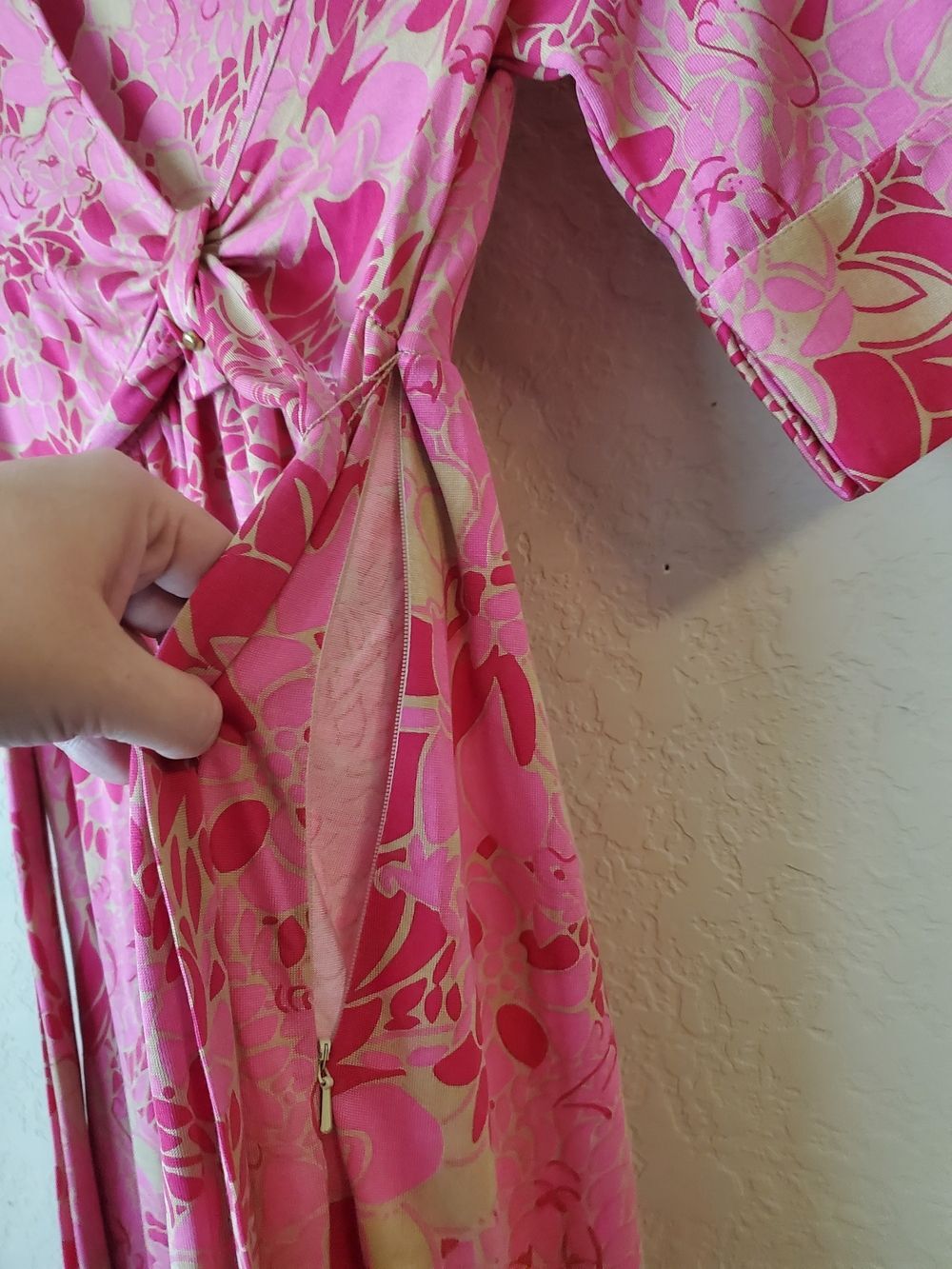 VTG Lilly Pulitzer 100% Silk Floral Dress - Pink & Beige V-Neck (Size 0) - Picture 7 of 9